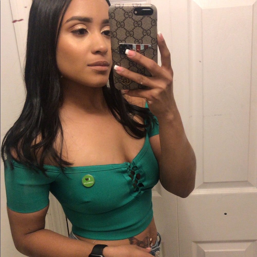 Meet your Posher, Caridad